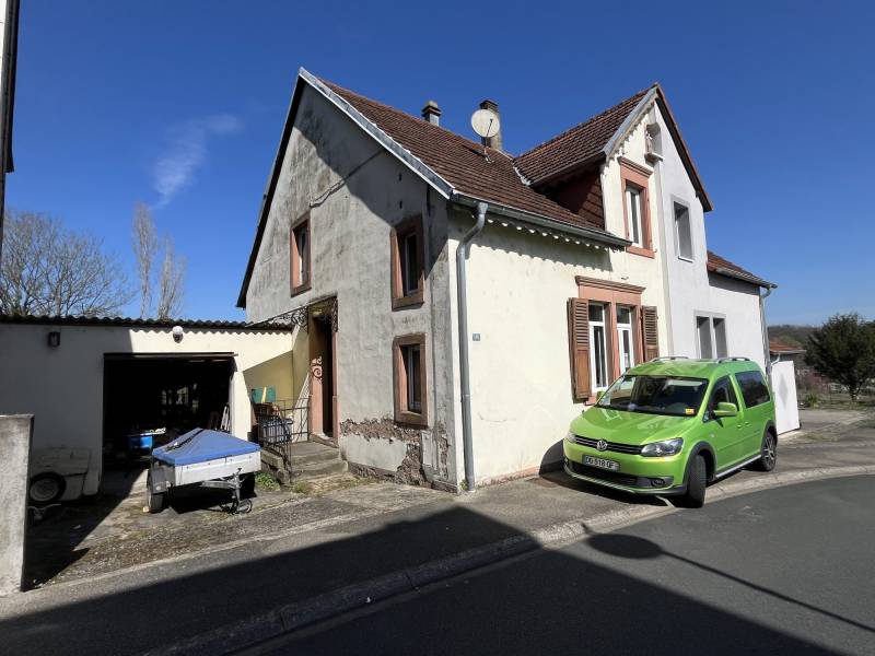 Maison mitoyenne d'un côté, à vendre à Rémelfing