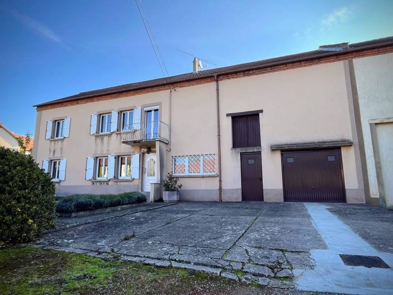 Maison de village Mitoyenne 1 Côté de 205 m² à vendre à Hellimer